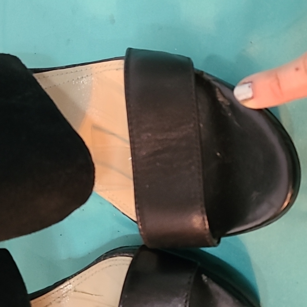 BCBGMaxAzria Platform Heels - Picture 6 of 13